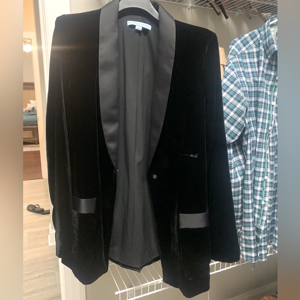 Tuxedo blazer